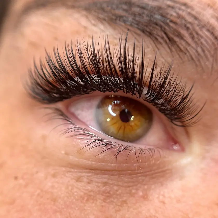 Extension ciglia Wispy